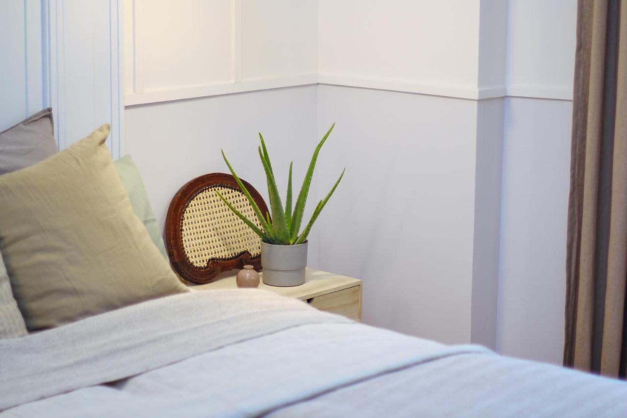 Gellerico Apartments Deak Square Budapest Bagian luar foto