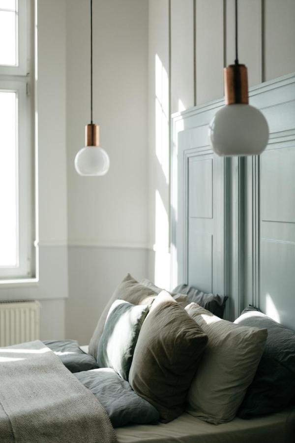 Gellerico Apartments Deak Square Budapest Bagian luar foto