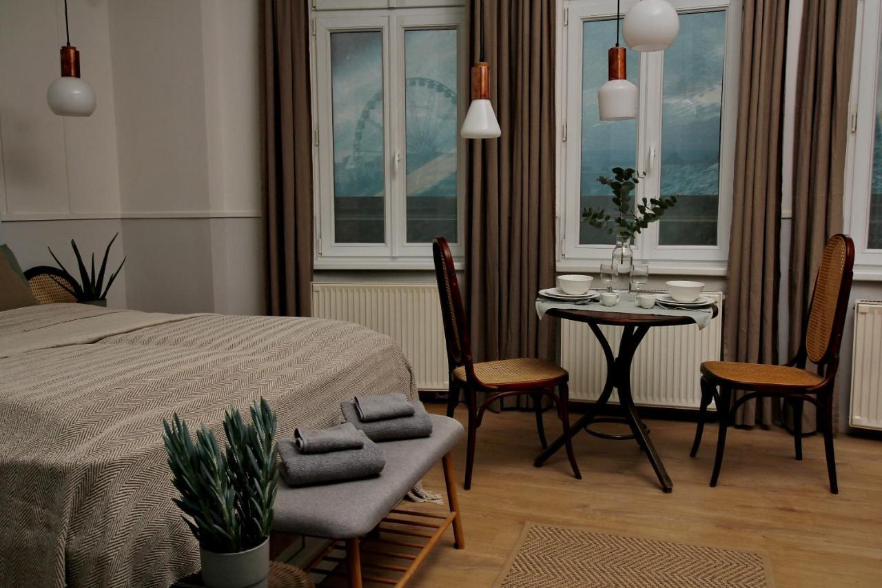 Gellerico Apartments Deak Square Budapest Bagian luar foto